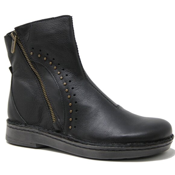 NAOT $245 Cetona Soft Black Leather Boots Sz 42 NIB!